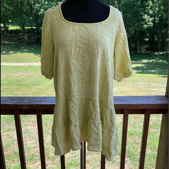 Easel size medium mustard tunic top - Picture 1 of 5